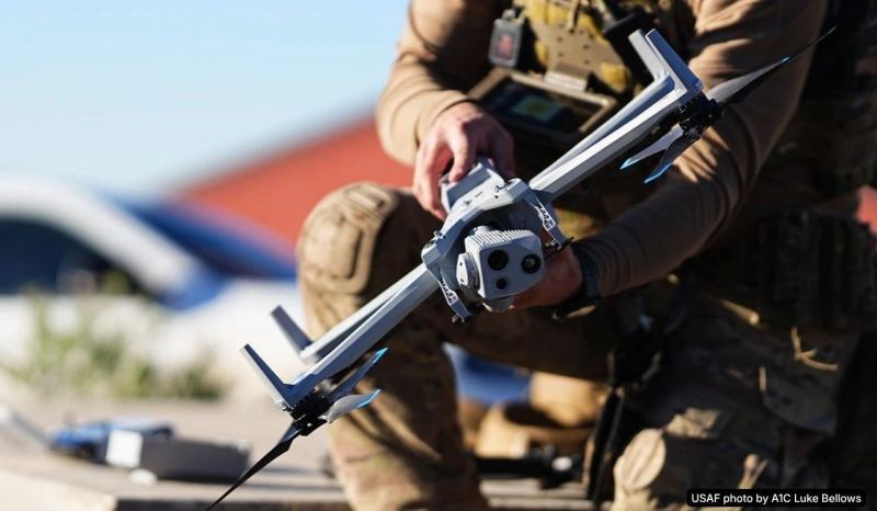 Skydio X10D-related visual from the Air Force EOD contract expansion announcement.
