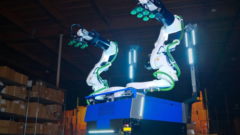 Advanced industrial robot arm designed for physical AI and dexterous motion