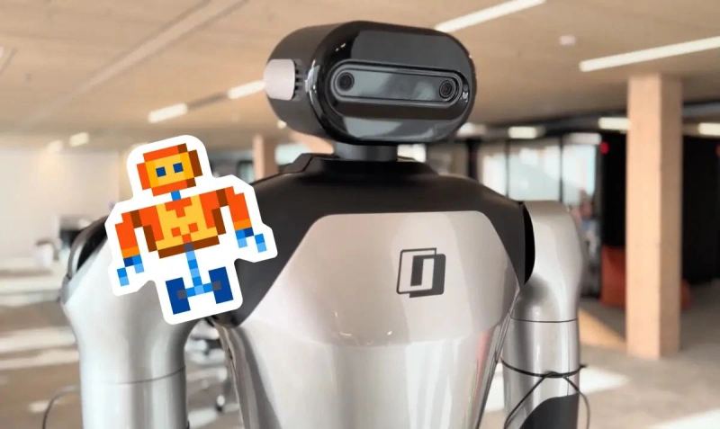 Mistral Robostral Navigate robotics image