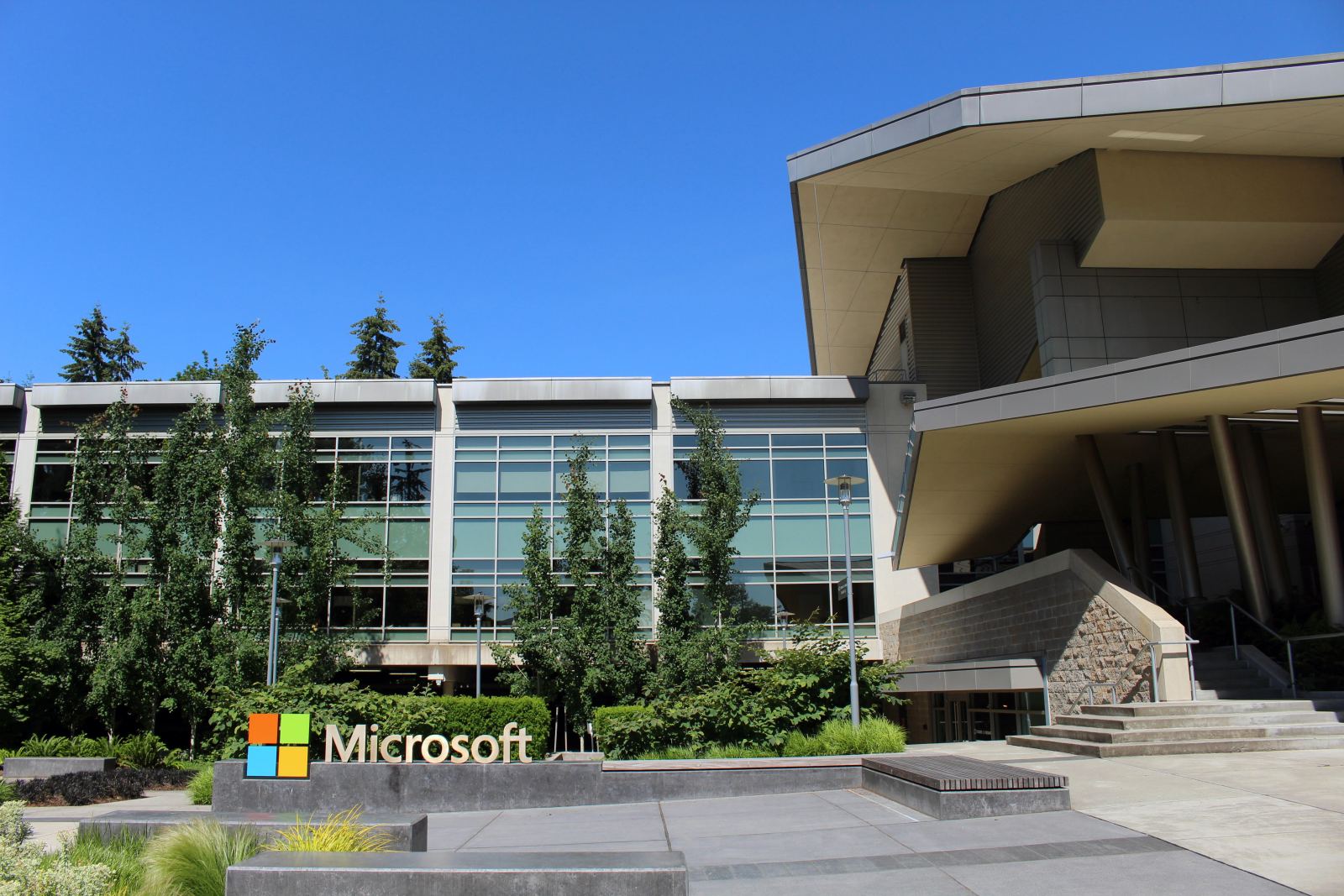 Building 92 on the Microsoft corporate campus in Redmond Washington housing developer and enterprise software centers