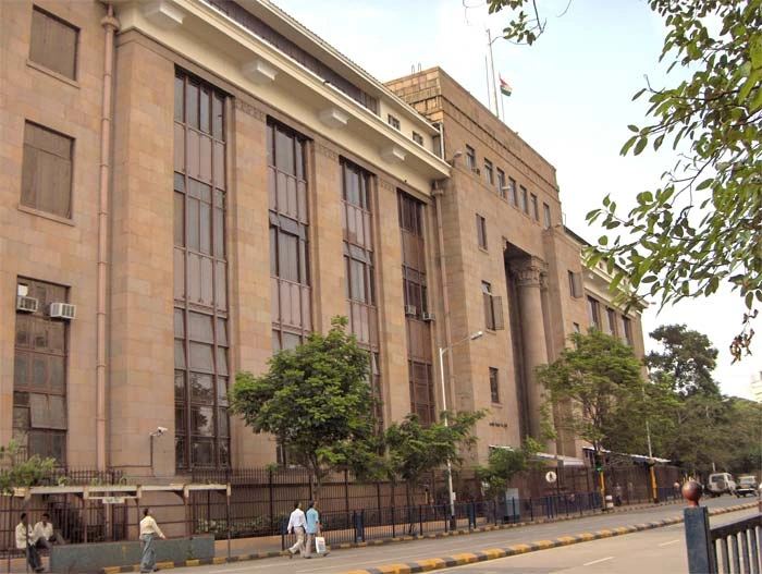 Reserve Bank of India central office in Mumbai issuing nationwide monetary and payment system directives