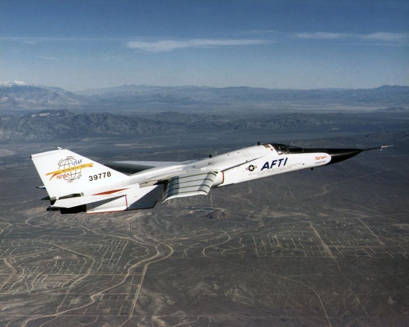 Advanced tactical strike fighter jet executing high-speed aerial combat maneuvers capturing the flight simulation gameplay of Ace Combat
