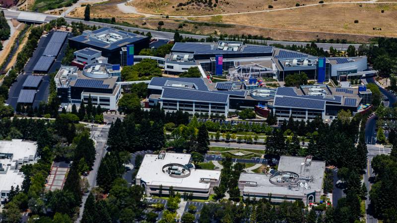 Google Mountain View კამპუსის სათაო ოფისი, სადაც Google DeepMind ავითარებს სასაზღვრო AI მოდელებს, როგორიცაა Gemini 4 Argon
