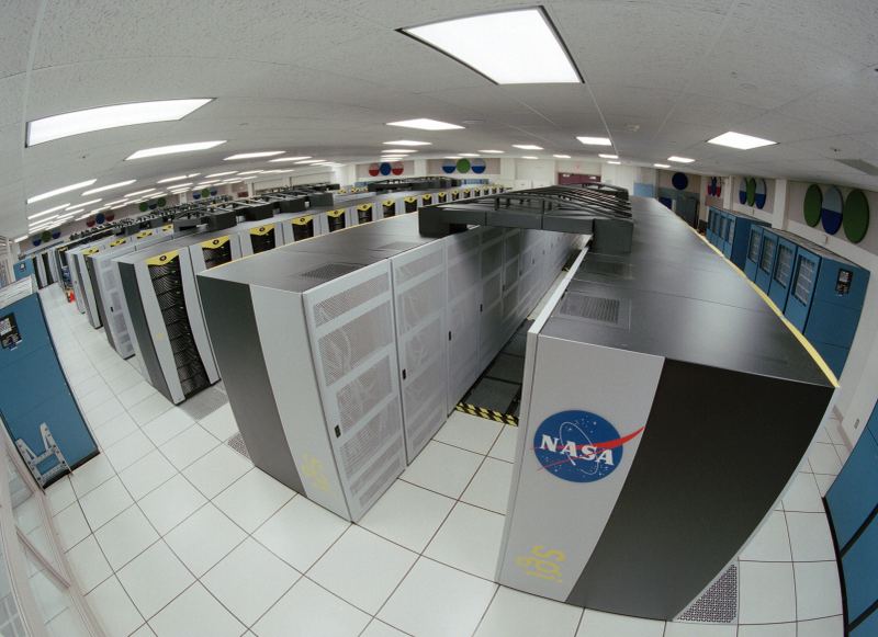 Infraestructura de supercomputadora empresarial de alta densidad y arquitectura de múltiples clústeres que ofrece computación escalada para modelos básicos de IA.