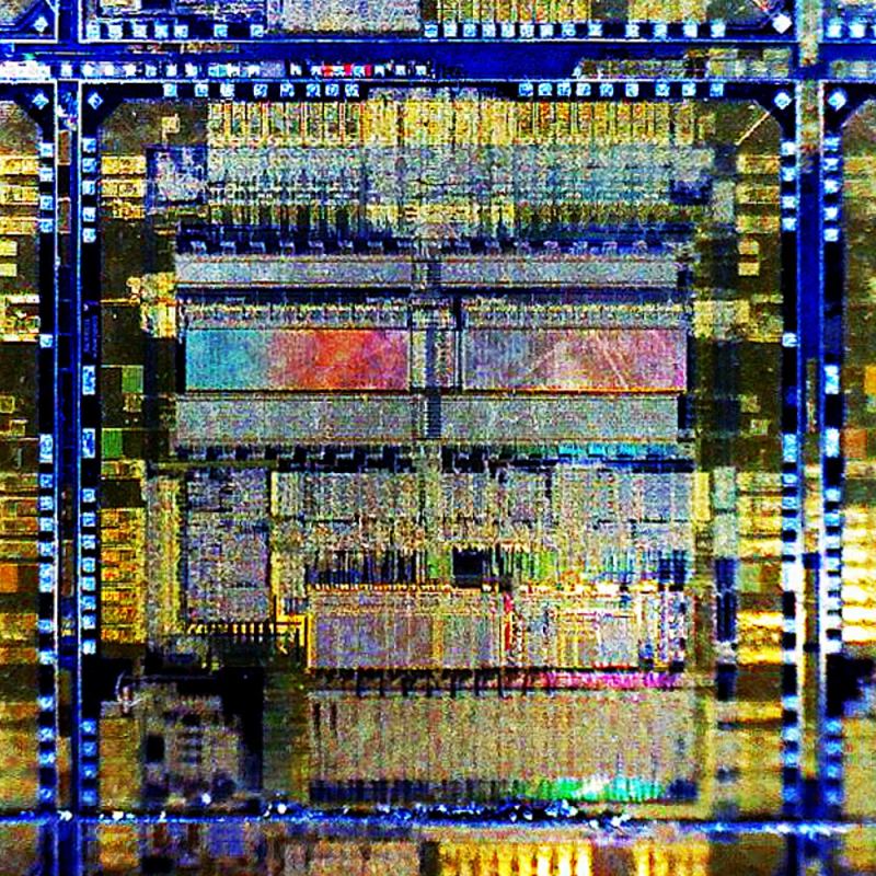Microprocessor integrated circuit packaging highlighting silicon die integration and multi-core chip architecture