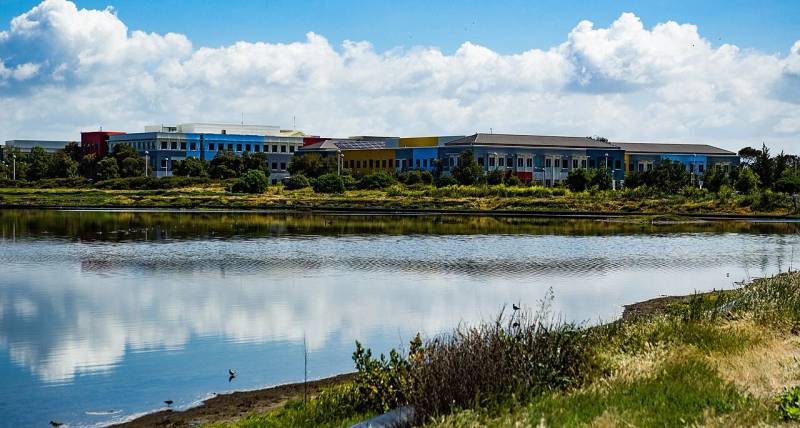 Menlo Park corporate campus where Meta AI engineers design and train frontier agent foundation models.